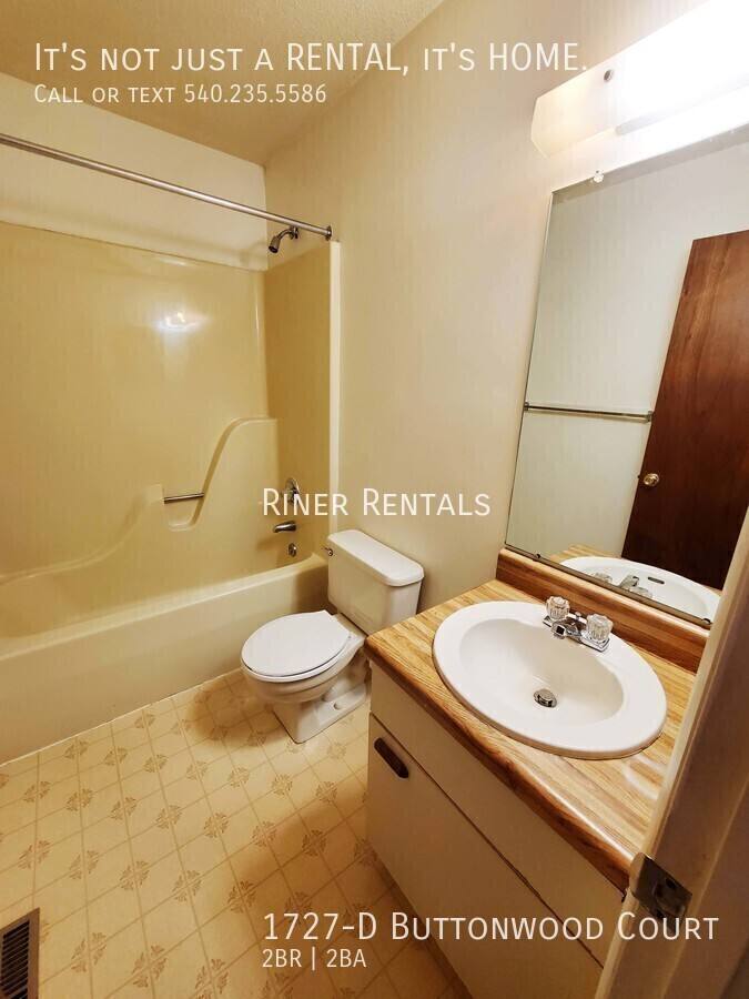 Townhouse for rent at 1727-D Buttonwood Court, Harrisonburg, VA 22802