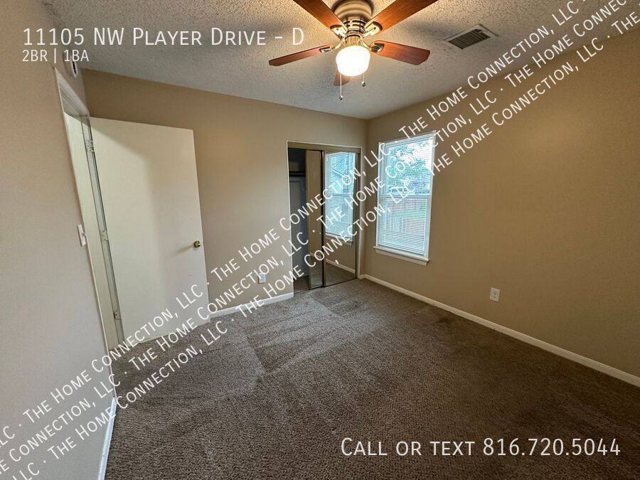 Townhouse for rent at 11105 NW Player Dr #D, Kansas City, MO 64152