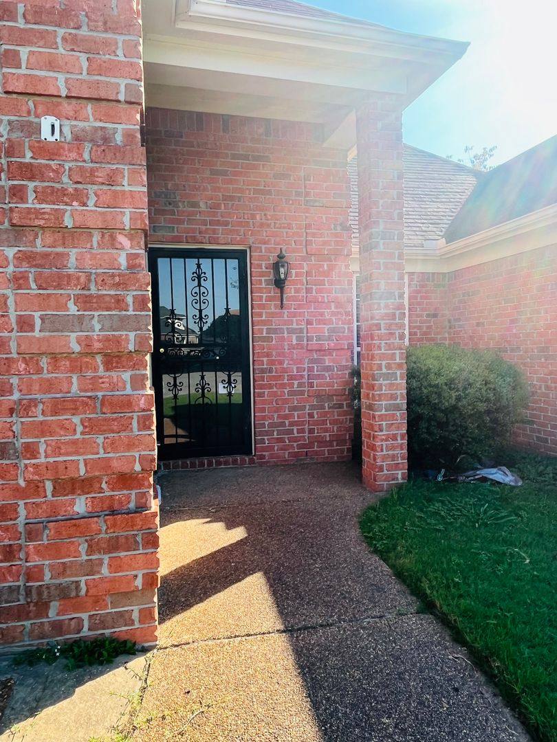 House for rent at 9150 Hervay Cove, Cordova, TN 38016