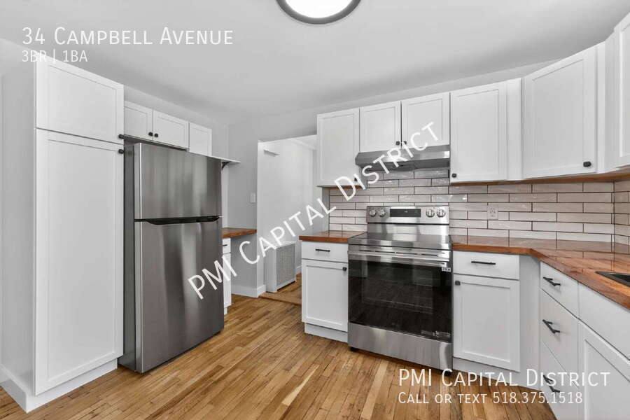 Townhouse for rent at 34 Campbell Ave, Castleton on Hudson, NY 12033