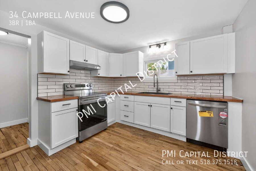 Townhouse for rent at 34 Campbell Ave, Castleton on Hudson, NY 12033