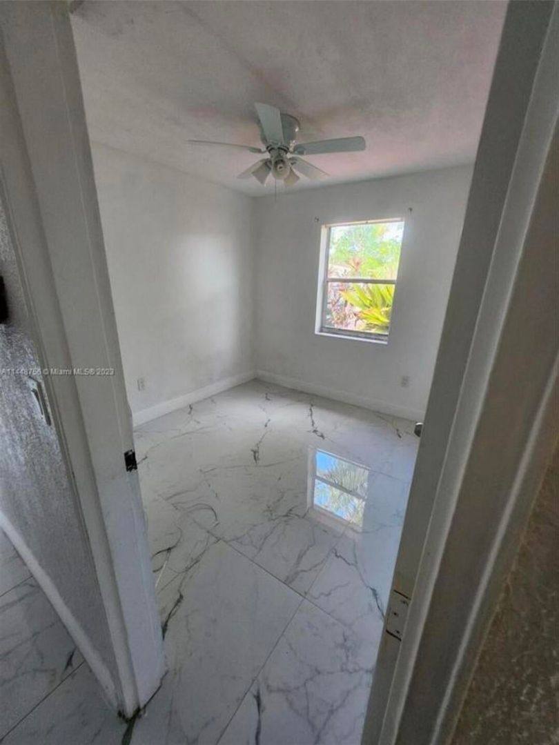 House for rent at 1420 N 70th Ave, Hollywood, FL 33024