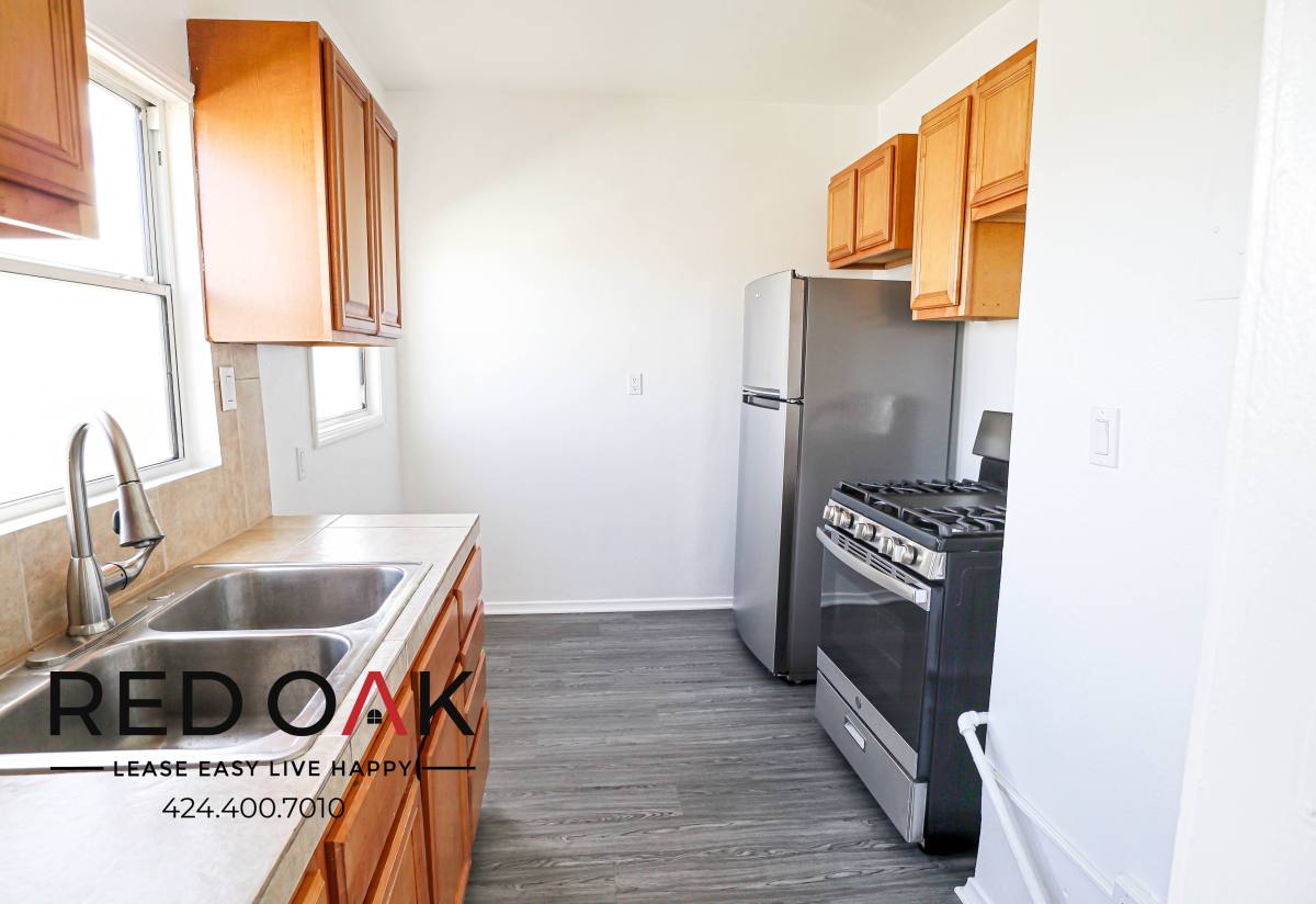 Apartment for rent at 527 W 15th St #24, San Pedro, CA 90731