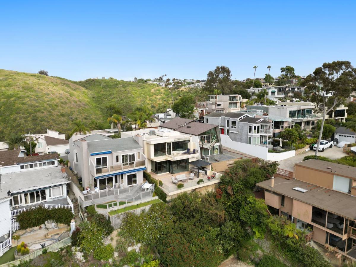 House for rent at 1351 La Mirada St, Laguna Beach, CA 92651