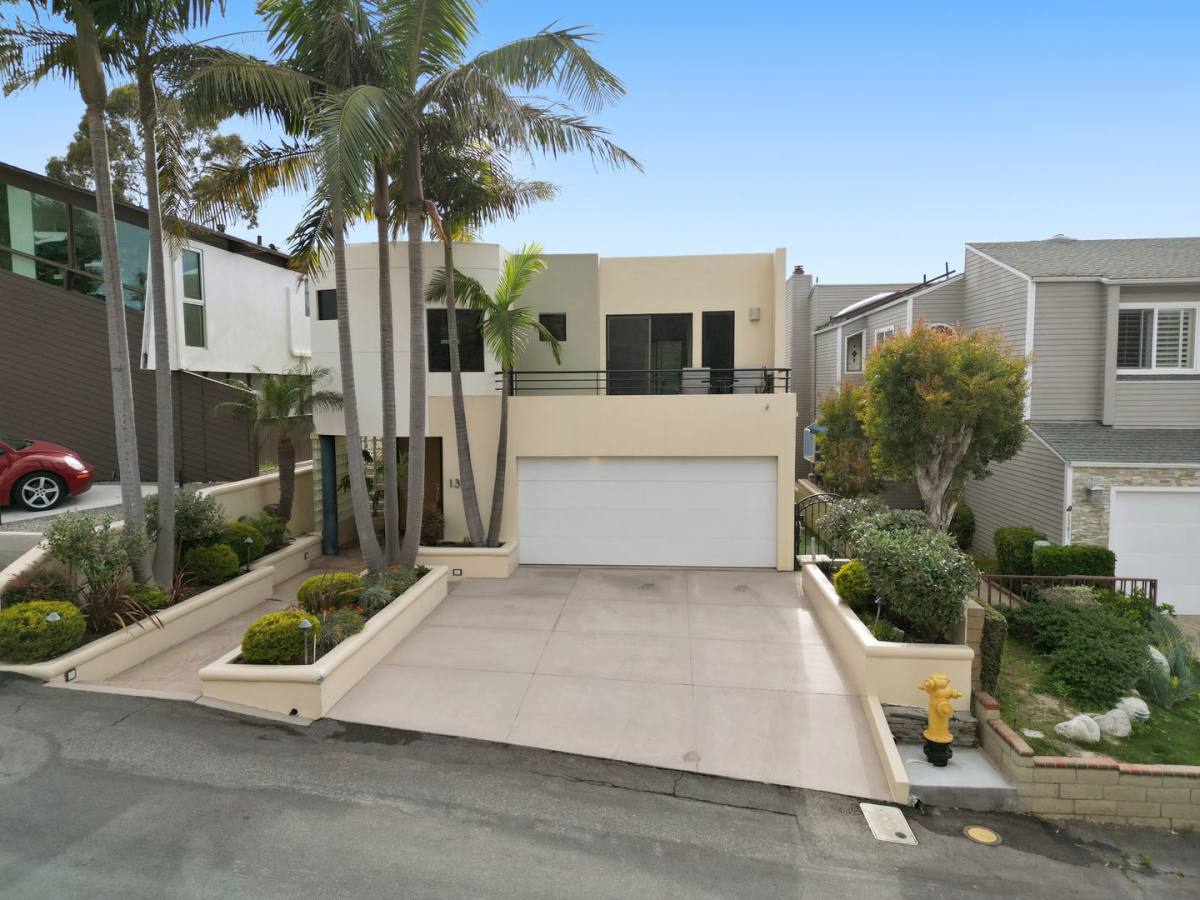 House for rent at 1351 La Mirada St, Laguna Beach, CA 92651