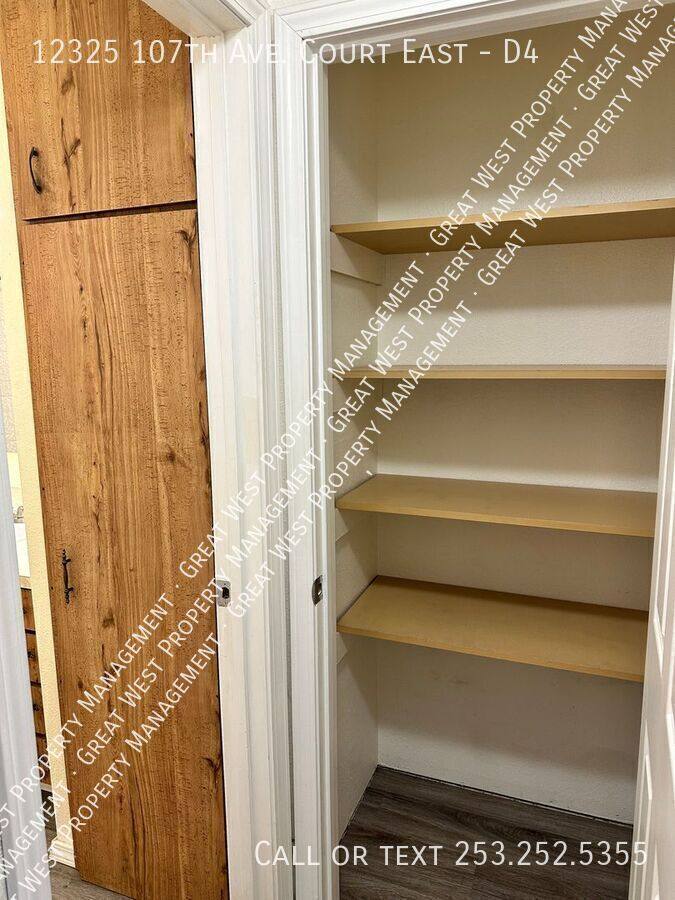 Apartment for rent at 12325 107th Ave Court E #D4, Puyallup, WA 98374