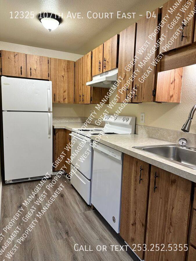 Apartment for rent at 12325 107th Ave Court E #D4, Puyallup, WA 98374