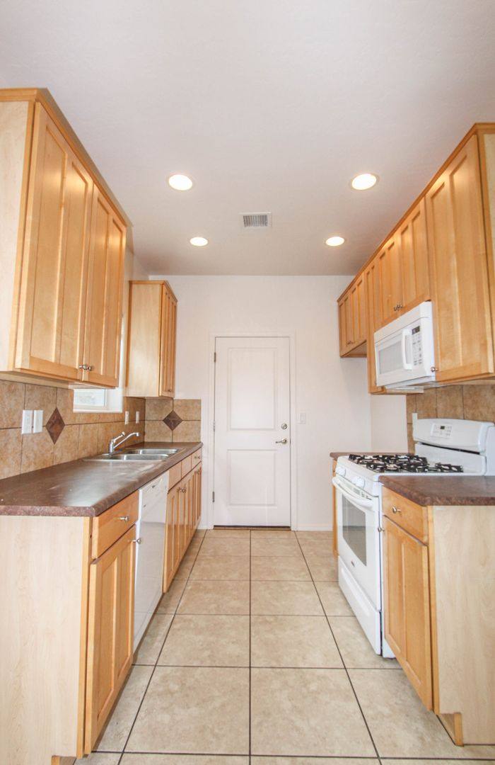 House for rent at 13011 E Cobb Court, Humboldt, AZ 86329