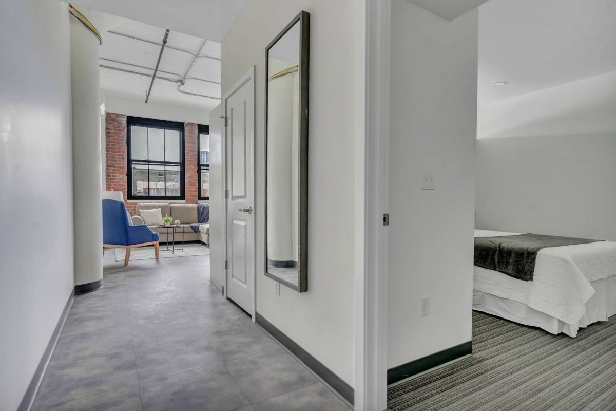 Apartment for rent at 151 Chestnut St, Springfield, MA 01103