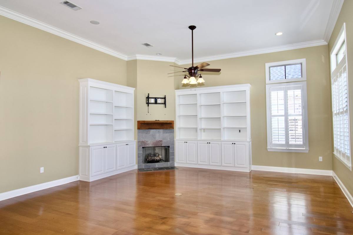 House for rent at 2166 Hillridge Ave, Baton Rouge, LA 70810