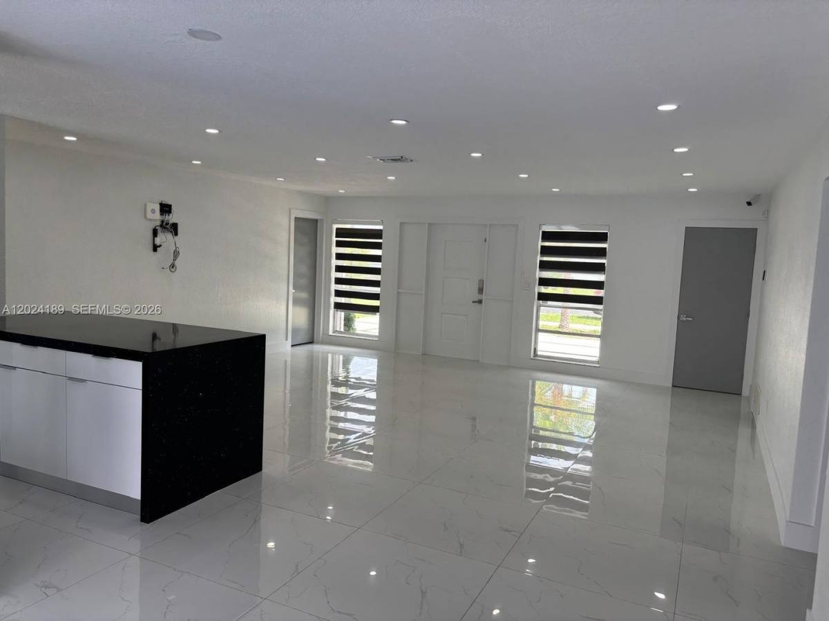 House for rent at 8460 NW 21st St, Fort Lauderdale, FL 33322