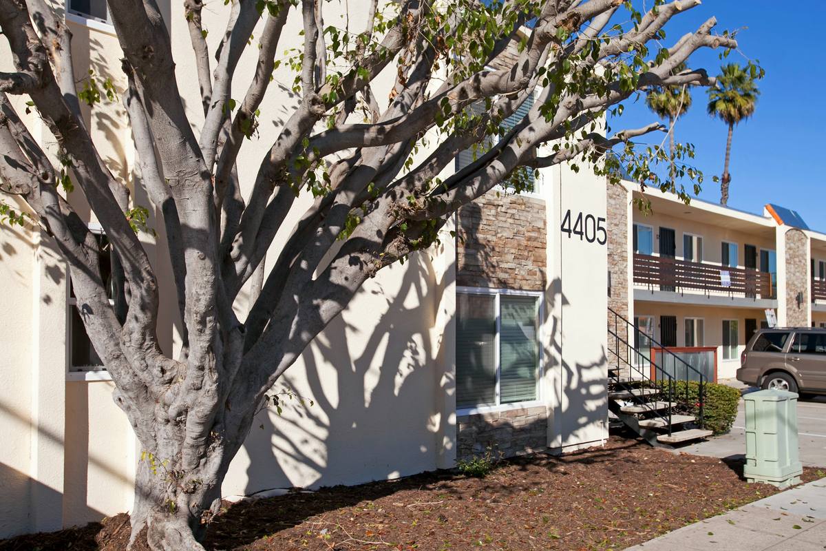 Apartment for rent at 4405 Menlo Ave, San Diego, CA 92115