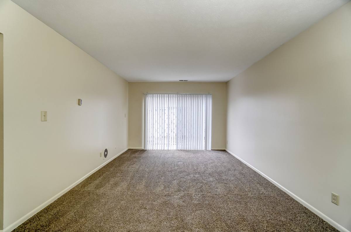 Apartment for rent at 4069 E Livingston Ave, Columbus, OH 43227