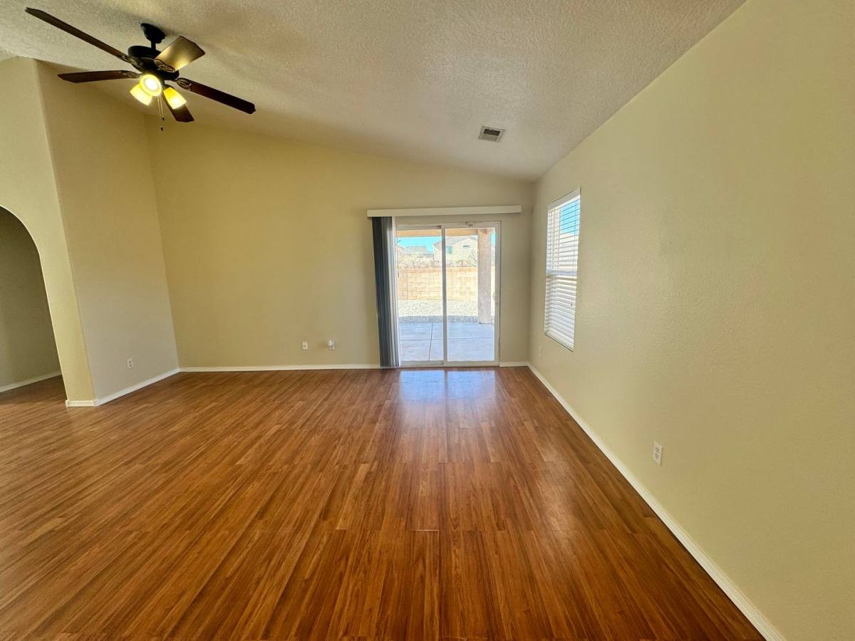 House for rent at 511 Blue Sage Ave SW, Los Lunas, NM 87031