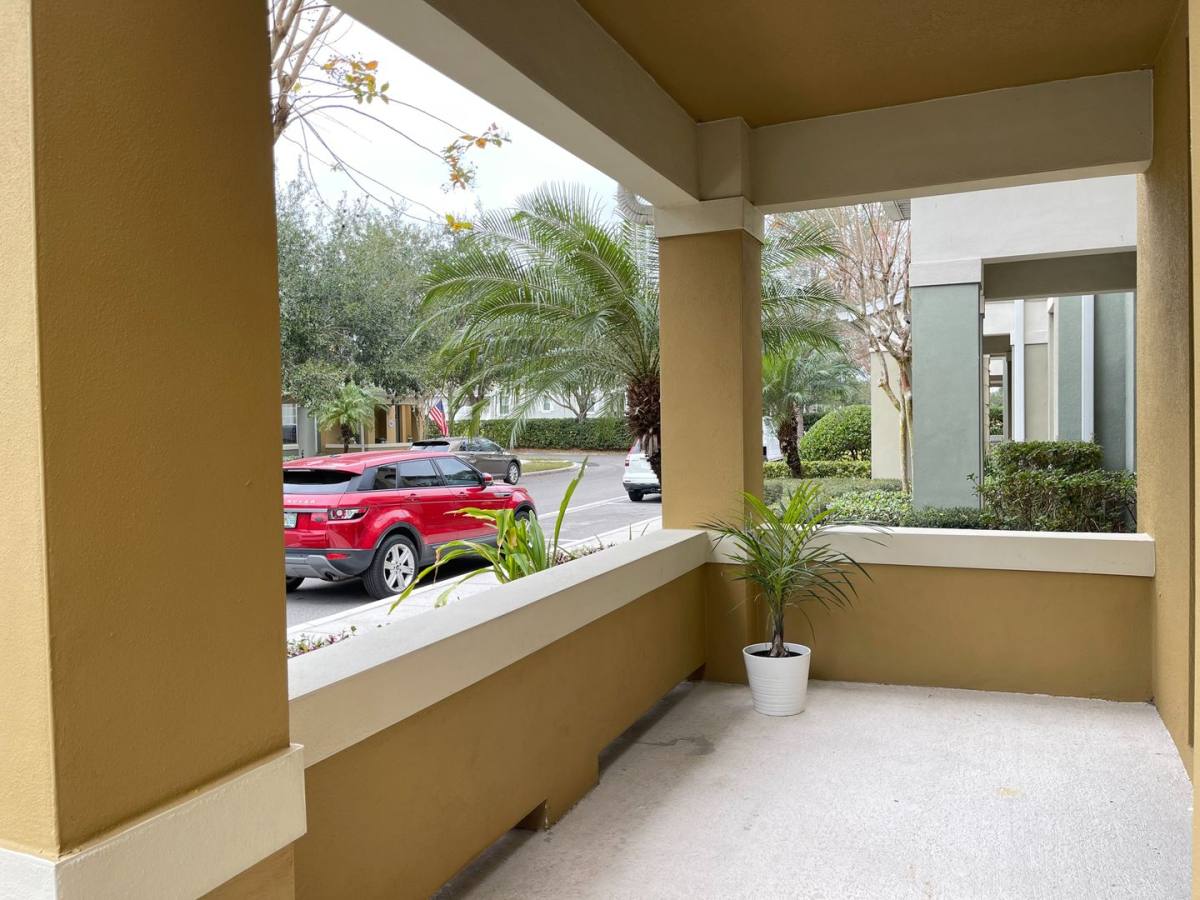 Townhouse for rent at 7727 Fairgrove Ave, Windermere, FL 34786