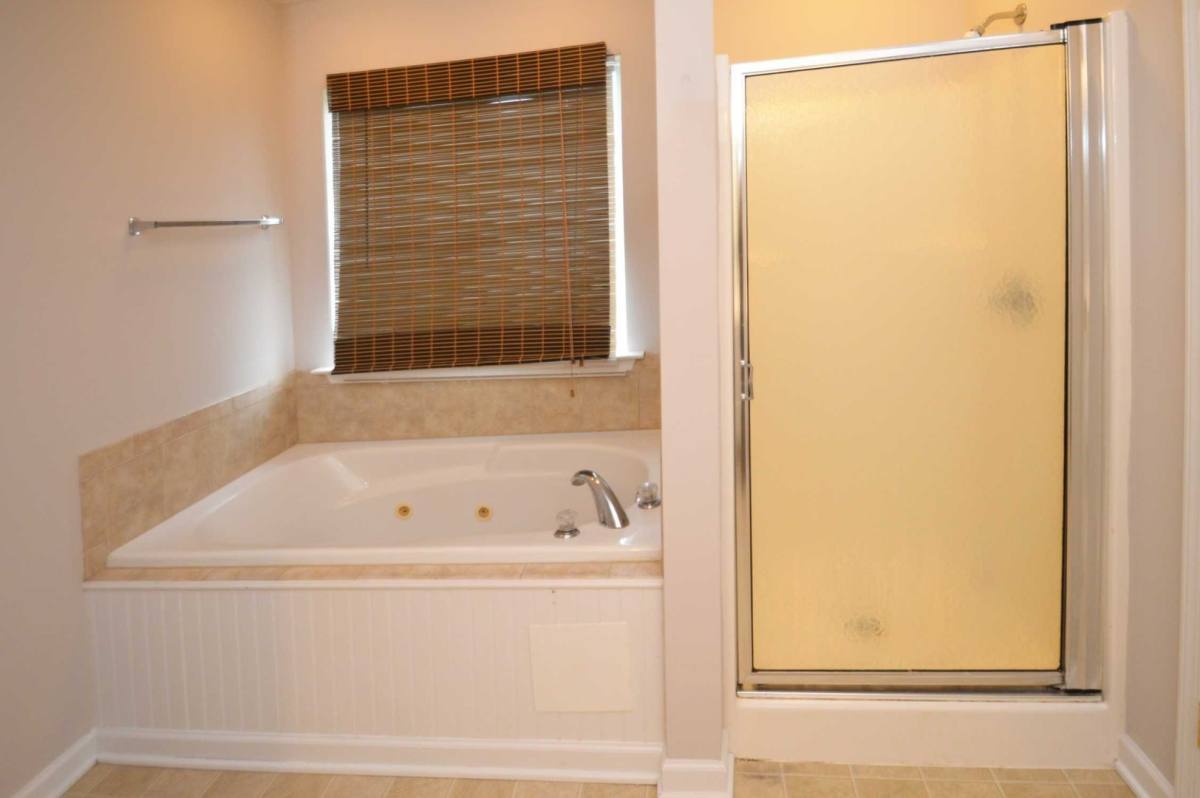 House for rent at 300 Wessex Dr, Lynchburg, VA 24501
