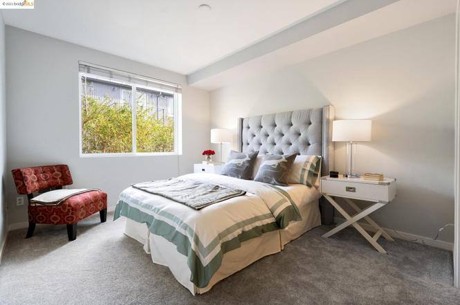 Condo for rent at 3090 Glascock St #306, Oakland, CA 94601