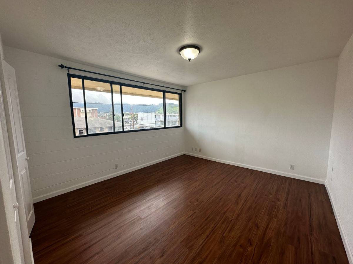 Apartment for rent at 922 Wiliwili St, Honolulu, HI 96826