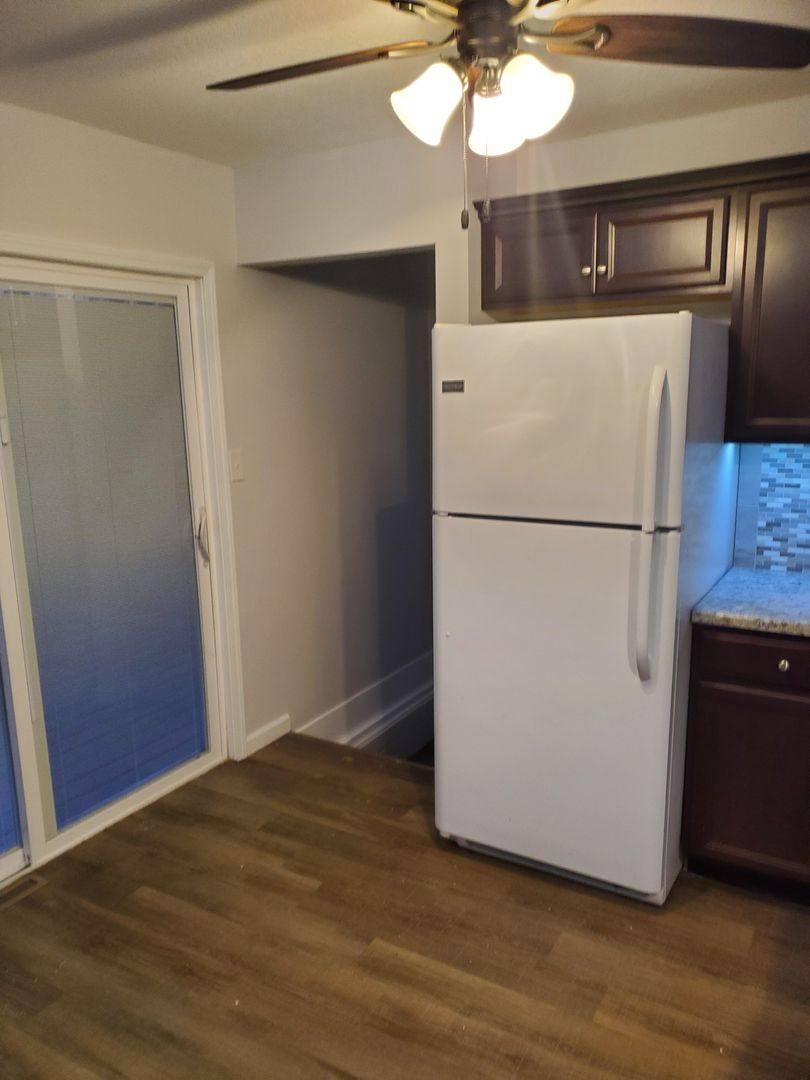 House for rent at 735 14th Ave S, Clinton, IA 52732