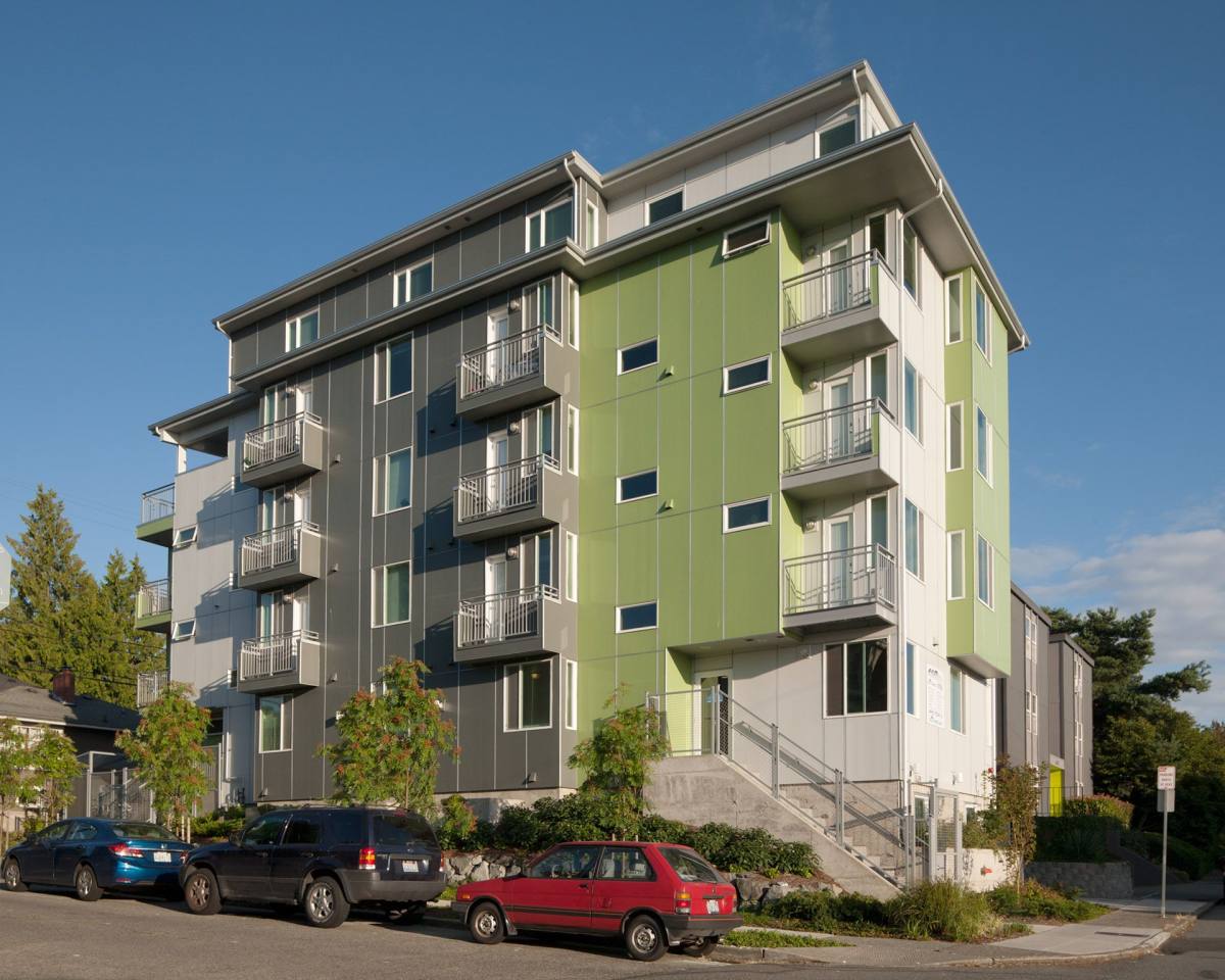 Apartment for rent at 5528 15th Ave NE, Seattle, WA 98105