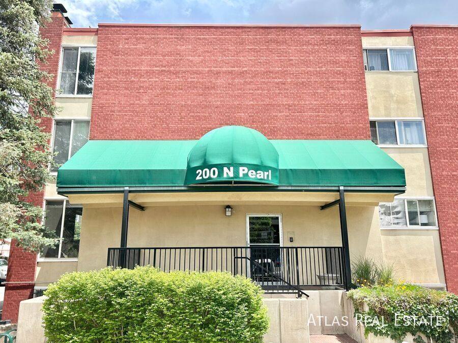 Condo for rent at 200 N Pearl St #206, Denver, CO 80203