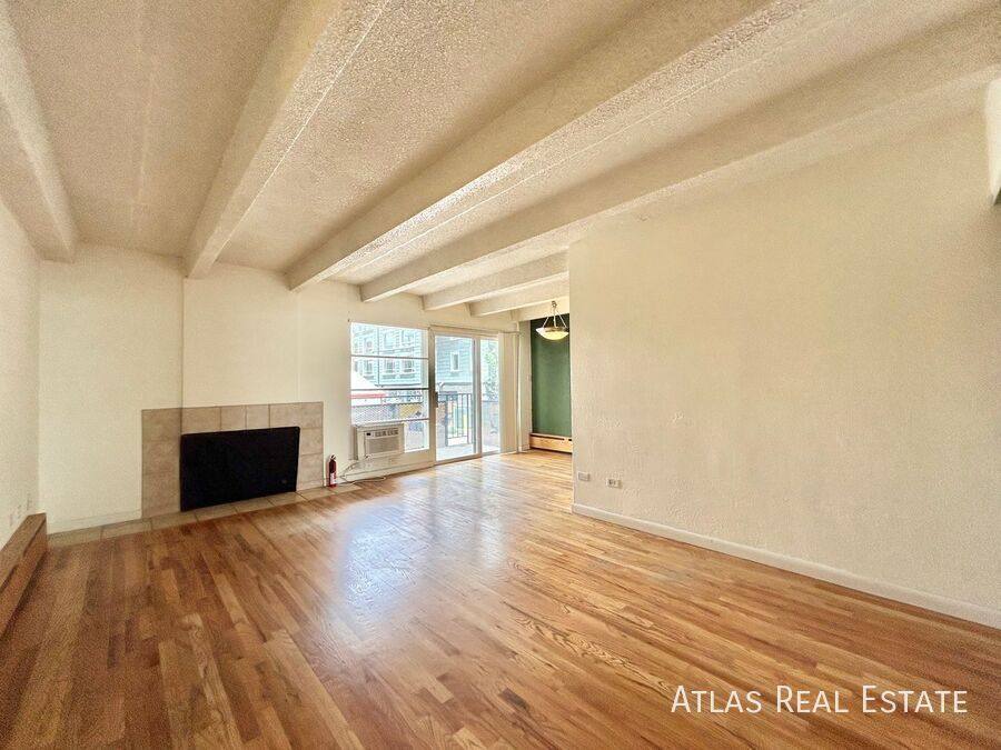 Condo for rent at 200 N Pearl St #206, Denver, CO 80203