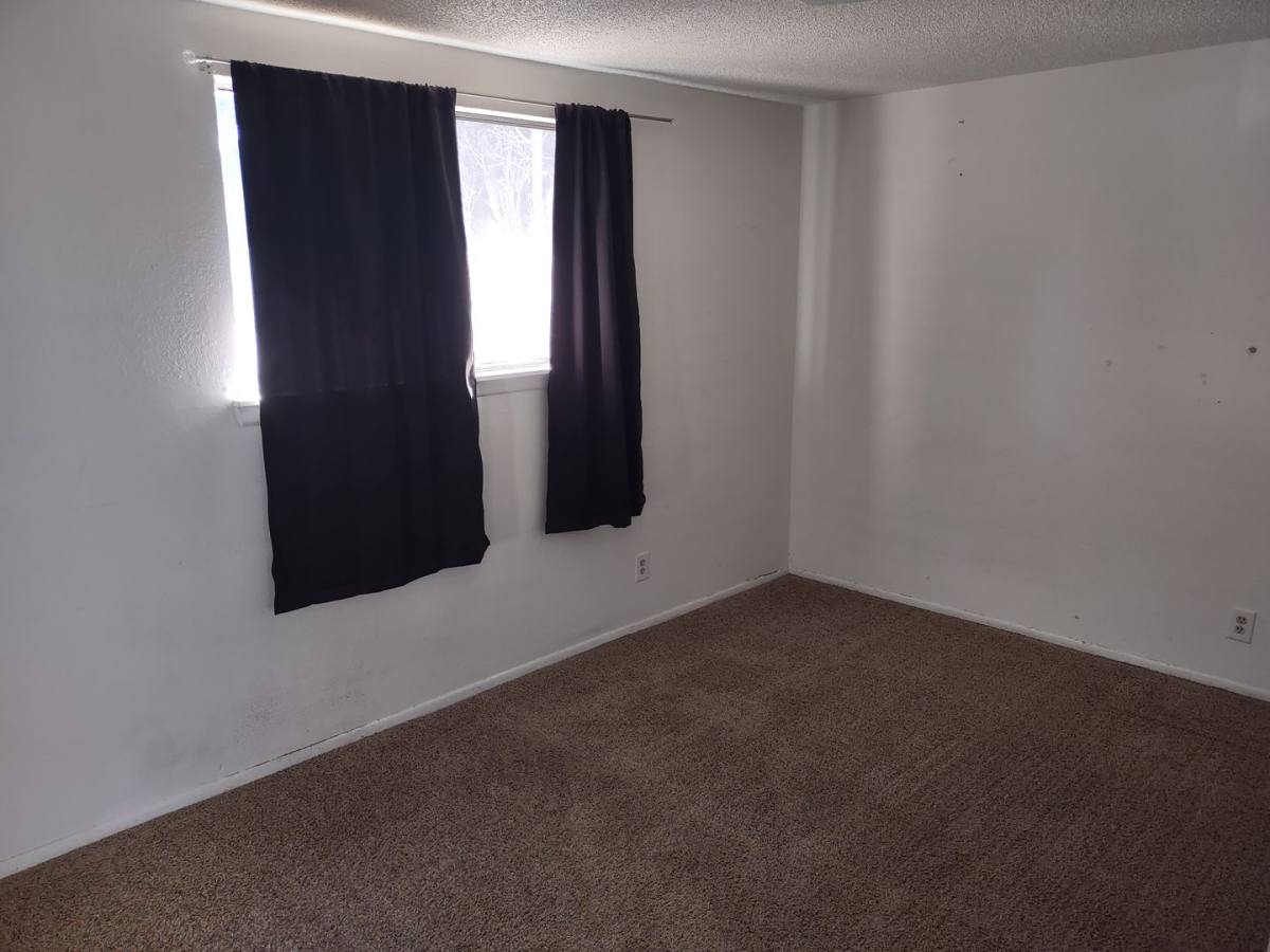 Apartment for rent at 167 Bonnymede, Pueblo, CO 81001