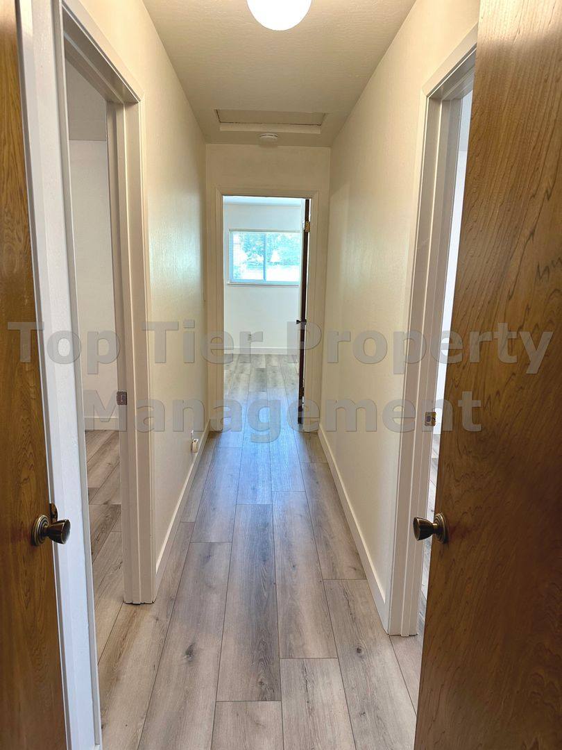 House for rent at 2265 Walnut Blvd, Walnut Creek, CA 94597