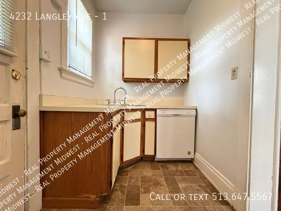 Apartment for rent at 4232 Langley Ave #1, Cincinnati, OH 45217
