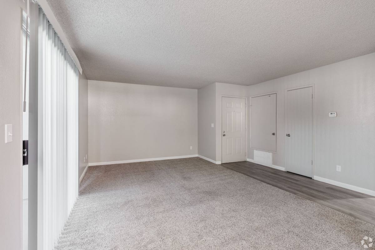 Apartment for rent at 4620 W Douglas Ave, Visalia, CA 93291