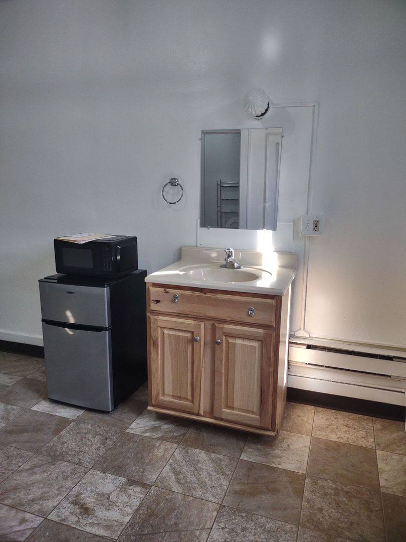 Apartment for rent at 2520 1st Ave N, Billings, MT 59101