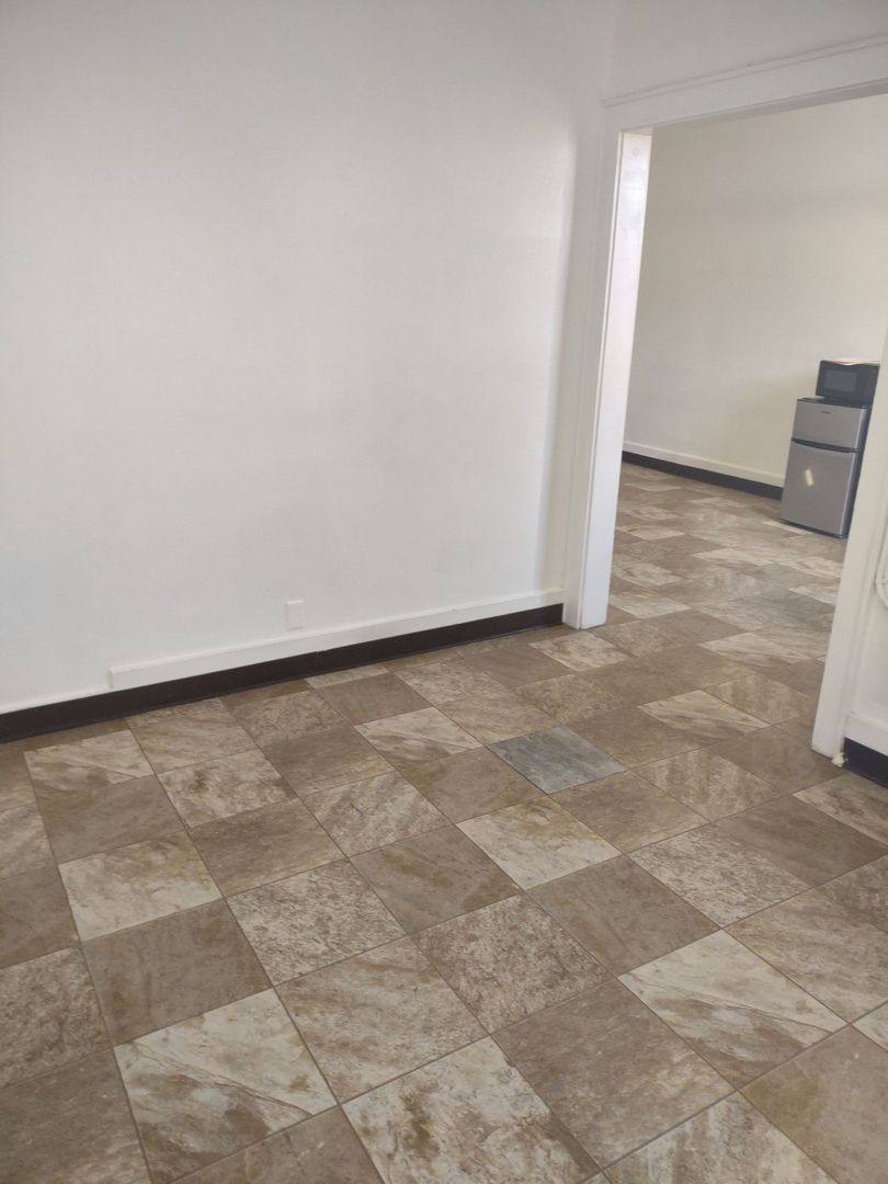 Apartment for rent at 2520 1st Ave N, Billings, MT 59101