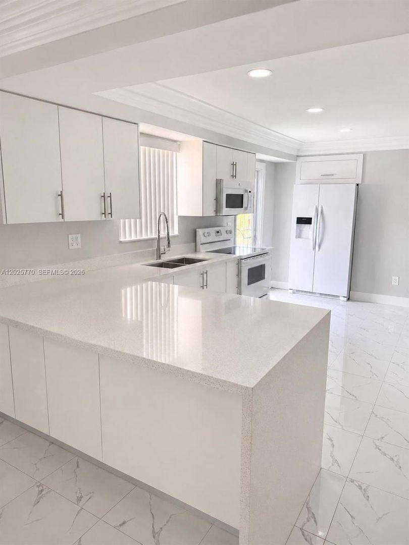House for rent at 5735 Hayes St, Hollywood, FL 33021