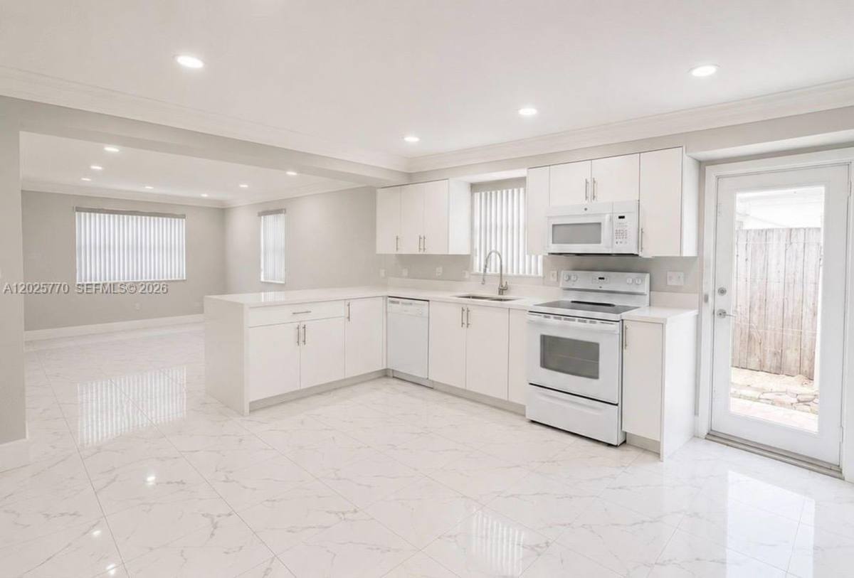 House for rent at 5735 Hayes St, Hollywood, FL 33021