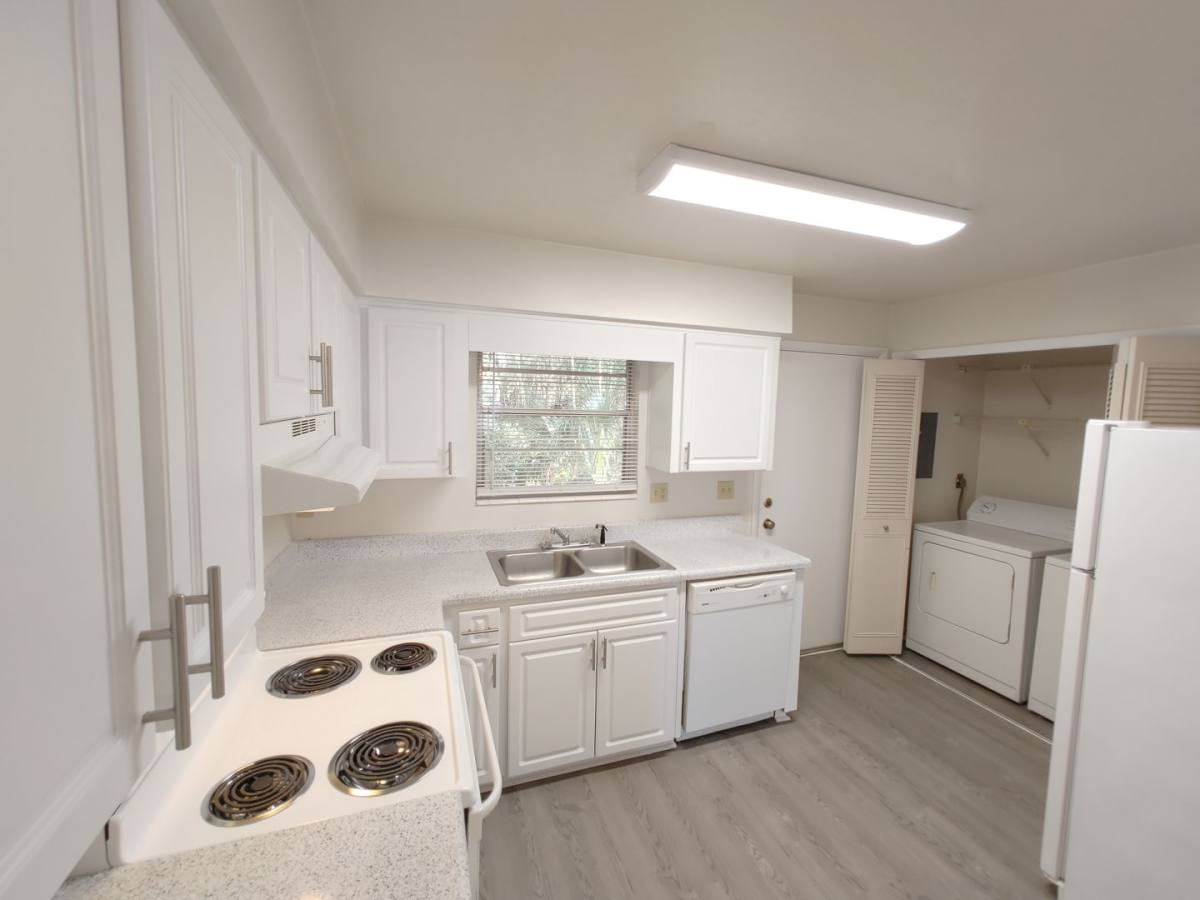 Apartment for rent at 3640 SW 20th Ave, Gainesville, FL 32607