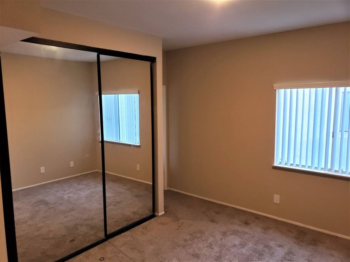 Apartment for rent at 4141 Udall St, San Diego, CA 92107