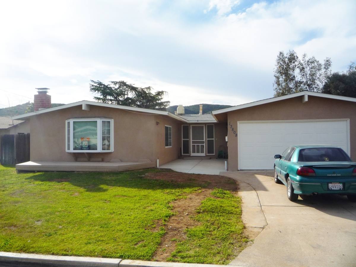 House for rent at 13808 Frame Rd, Poway, CA 92064