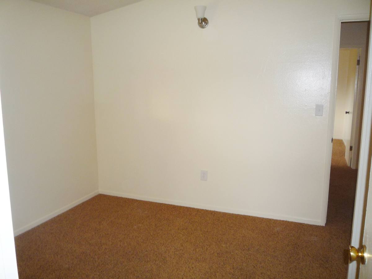House for rent at 13808 Frame Rd, Poway, CA 92064