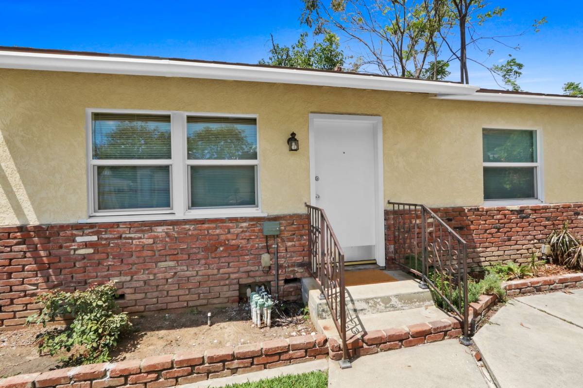 Apartment for rent at 12407-12409 Rose Dr, Whittier, CA 90601