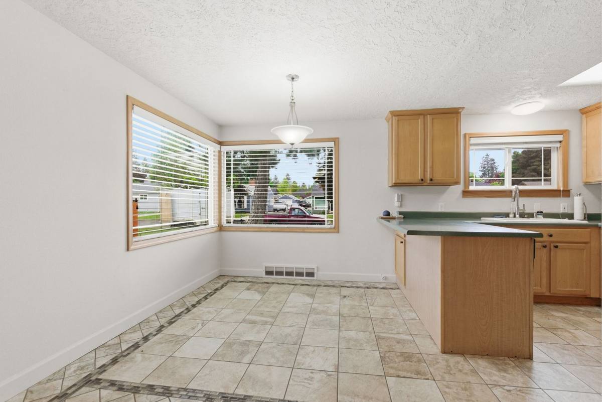 House for rent at 1017 E 40th Ave, Spokane, WA 99203