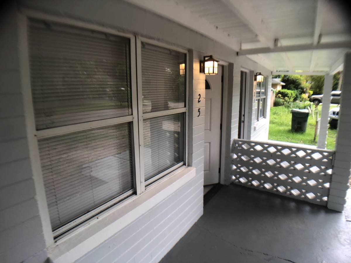 Apartment for rent at 323 & 325 Caroline St, Daytona Beach, FL 32114