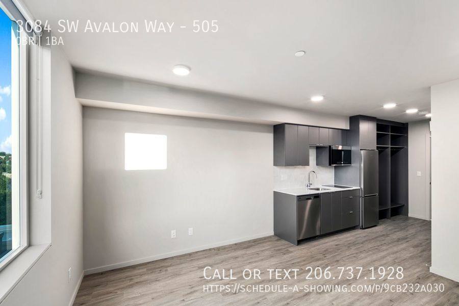 Apartment for rent at 3084 SW Avalon Way #505, Seattle, WA 98126