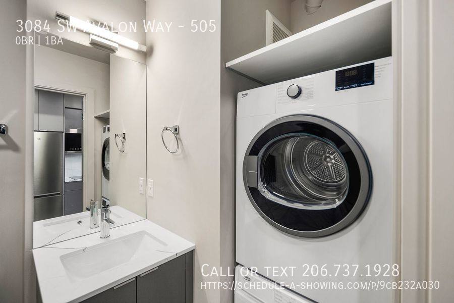 Apartment for rent at 3084 SW Avalon Way #505, Seattle, WA 98126