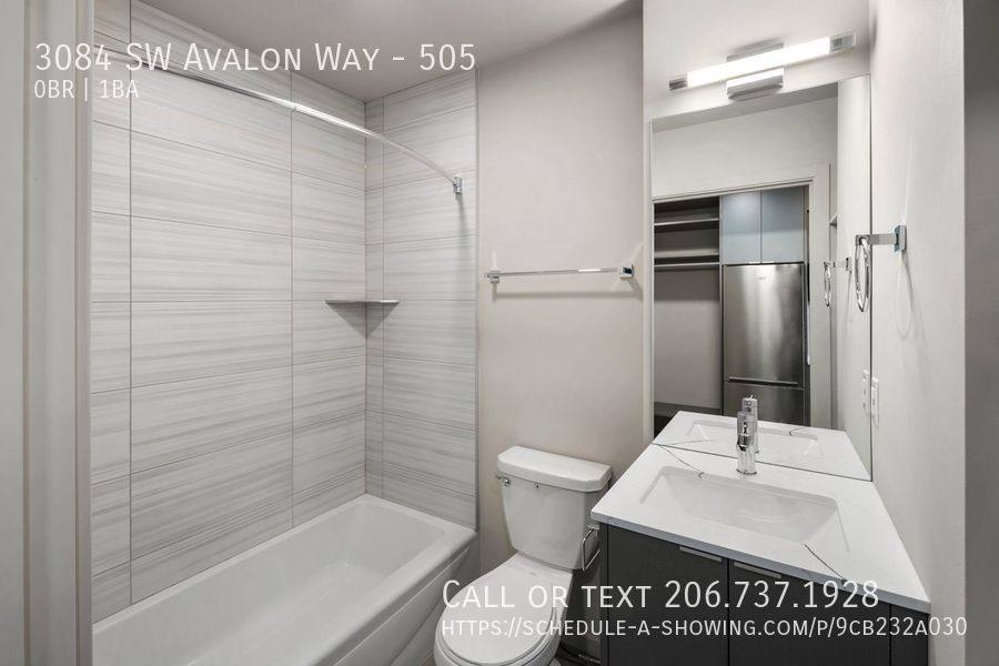Apartment for rent at 3084 SW Avalon Way #505, Seattle, WA 98126