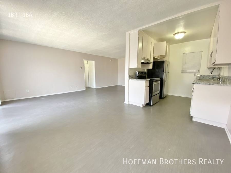 Apartment for rent at 3671 Midvale Ave #4, Los Angeles, CA 90034