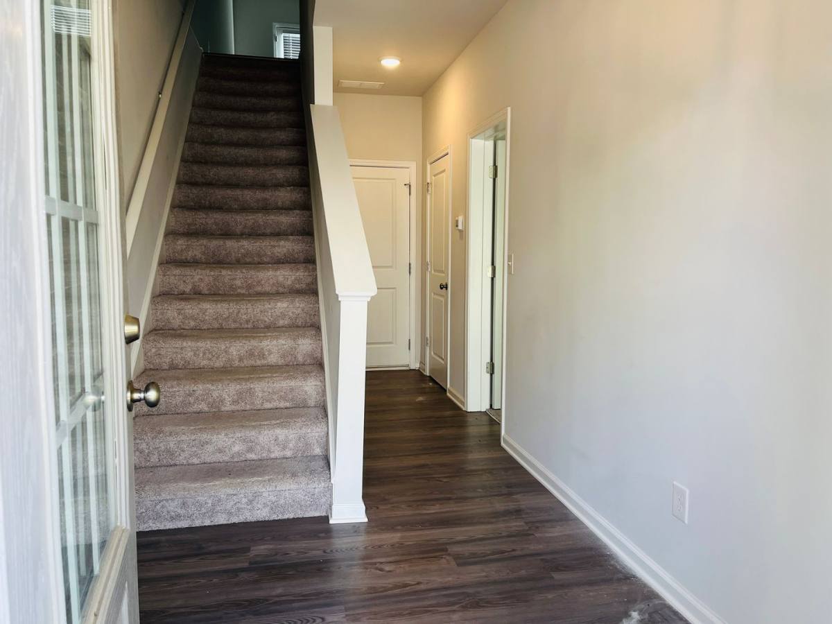 Townhouse for rent at 8 Iron Dr, Newnan, GA 30265