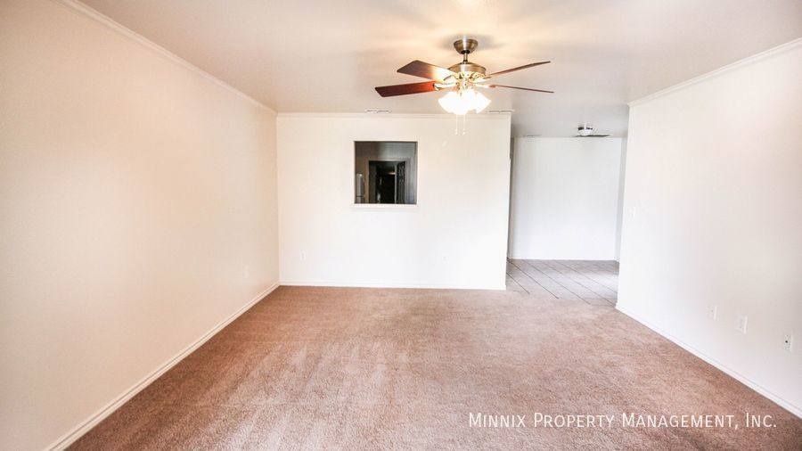 Townhouse for rent at 307 N Clinton Ave #A, Lubbock, TX 79416