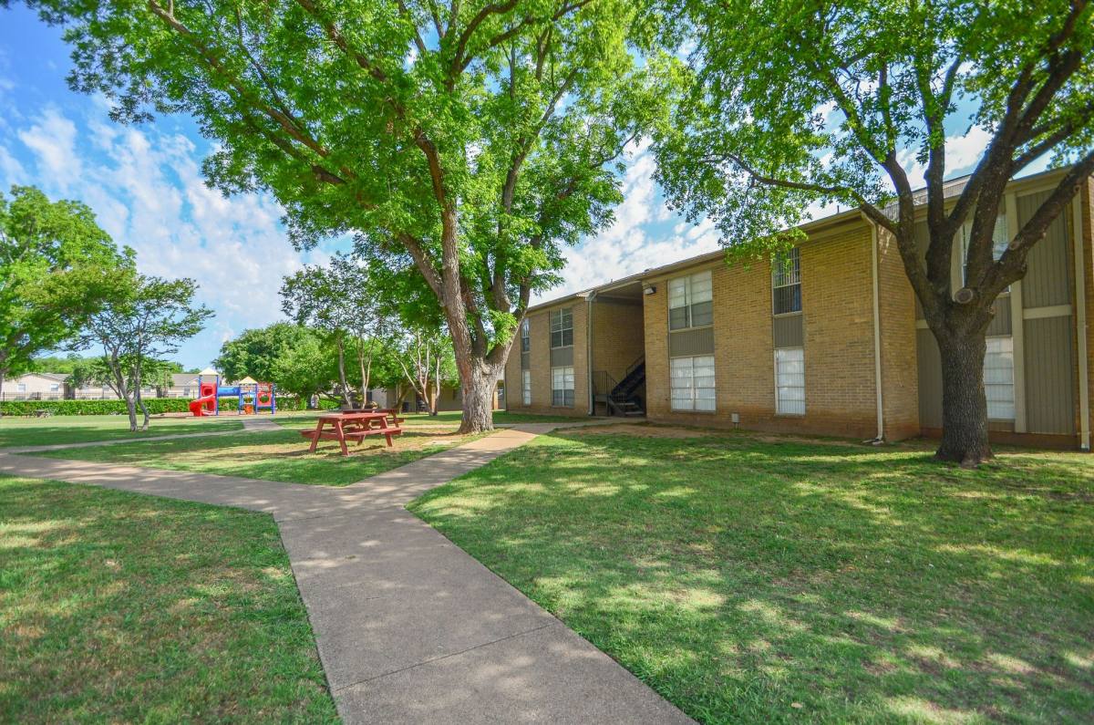 Apartment for rent at 3460 S Great Trinity Forest Way, Dallas, TX 75216
