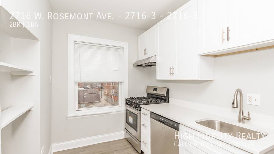 Apartment for rent at 2716 W Rosemont Ave #3, Chicago, IL 60659