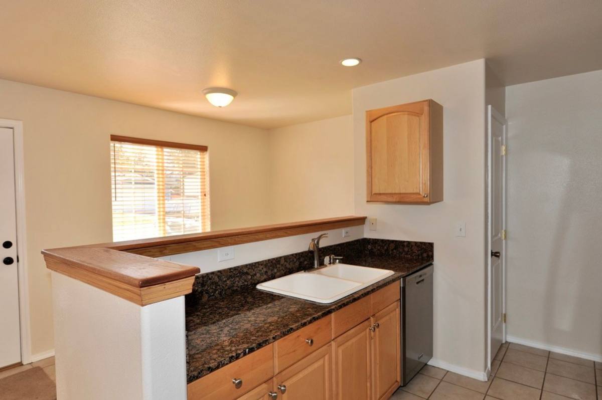 House for rent at 13948 N Cassia St, Rathdrum, ID 83858